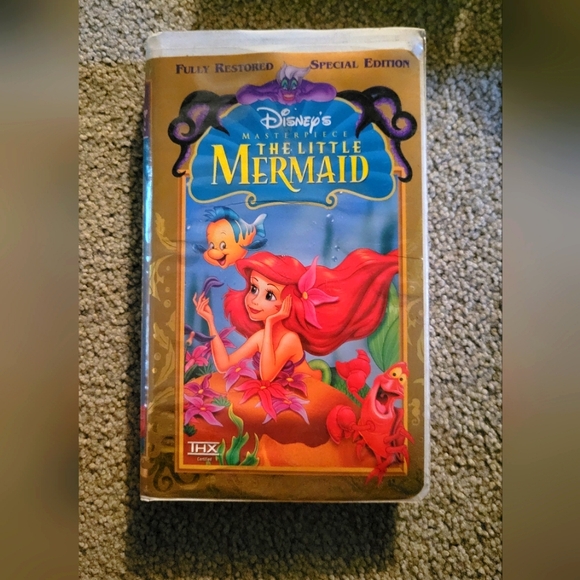 Disney VHS The Little Mermaid 1 and 2!!!! Collectors addition! - Picture 1 of 4